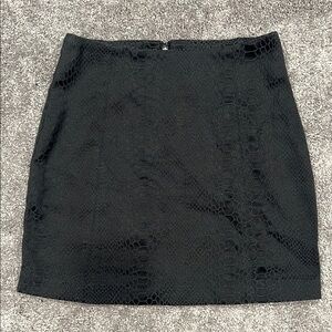 Mustard Seed Black Textured Pencil Skirt